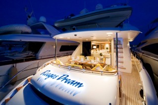 REEGES DREAM Aft Deck